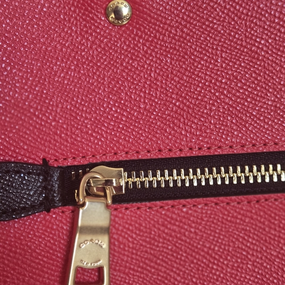 Like New Red Coach Gallery Tote with Black trim - Picture 3 of 6